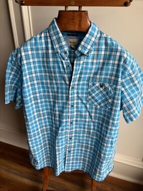 G.H. Bass & Co. Blue and White Plaid Short-Sleeve Button-Down Shirt